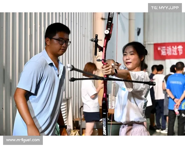 射箭主题旅游兴起 成都世运会周边线路预订量激增双倍 射箭主题旅游兴起 成都世运会周边线路预订量激增双倍