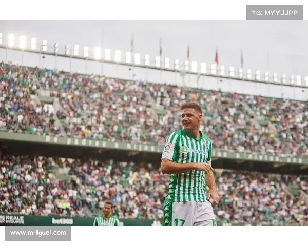 老将华金替补登场，贝蒂斯传奇创出场纪录